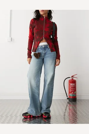 Monki Imoo low waisted wide fit jeans in mid