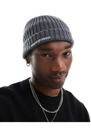 PUMA Sportswear fisherman beanie in