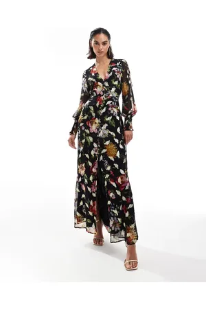 HOPE & IVY Button front midaxi dress with tie back in based floral with gold fleck