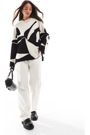 Object Abstract pattern jumper in mono print