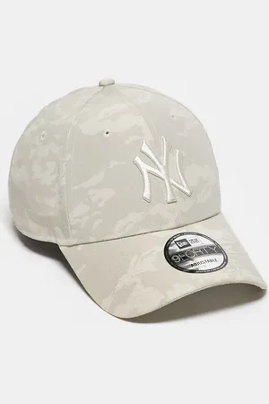 New Era NY Yankees 9forty tonal camo cap in beige