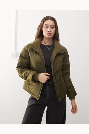 Wrangler Short puffer jacket in