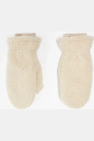 Pieces® Teddy mittens in cream