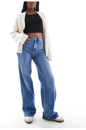 ONLY Hannah extra high waist wide leg jeans in mid wash