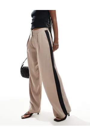 ASOS Pleat detail contrast panel trouser in mocha