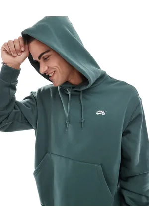 Nike Esssential hoodie in dark