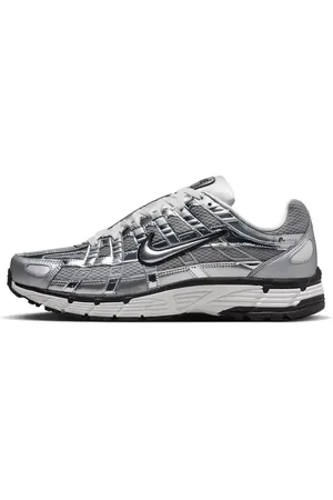 Nike P-6000 trainers in