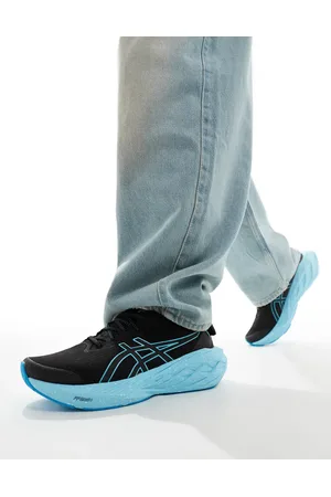 Asics Novablast 4 Lite-Show running trainers in and bright cyan