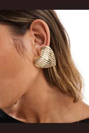 ASOS Stud earrings with oversized ridged puff heart in tone