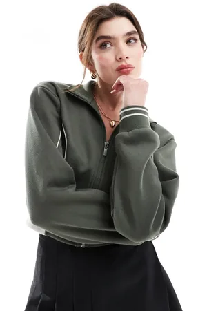 Cotton On Cotton On graphic cropped zip through fleece in