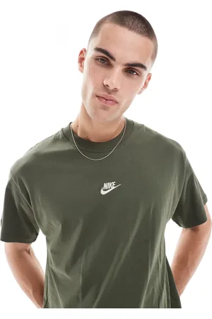 Nike Club t-shirt in khaki