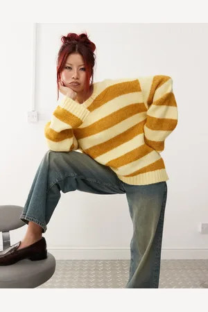 Monki Crew neck knitted sweater in stripe