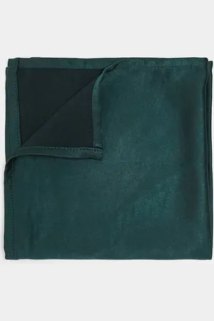 Six Stories Satin pocket square in emerald