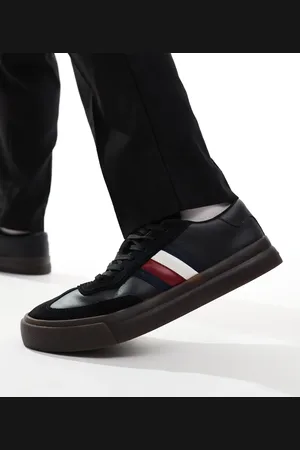 Tommy Hilfiger Cupset trainers in with gum sole