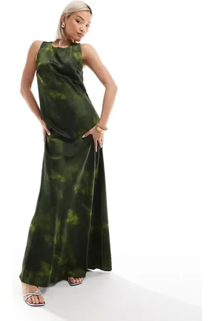 VERO MODA Aware satin maxi dress iin abstract print
