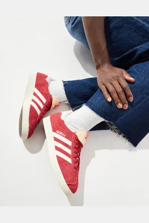 adidas Gazelle trainers in