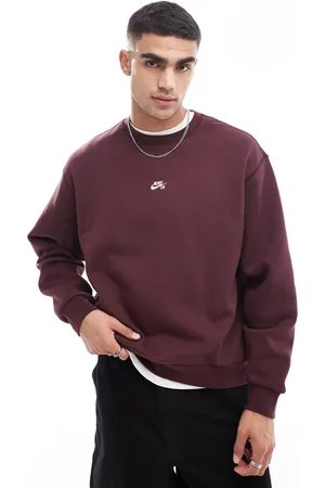 Nike Essential crew neck sweatshirt in