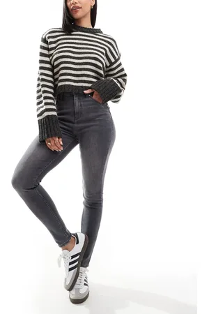 Bershka High waist skinny jeans in washed dark
