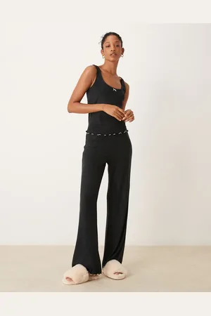 Abercrombie & Fitch Co-ord lettuce hem pyjama bottoms in