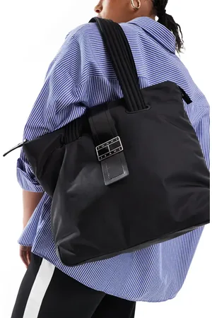Tommy Hilfiger Flag buckle tote bag in