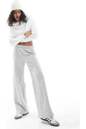 Pieces® Wide leg side stripe jogger co-ord in grey marl and cream