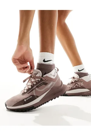 Nike ReactX Pegasus Trail 4 GORE-TEX trainers in smokey mauve