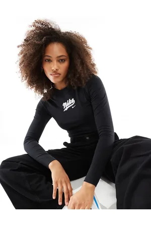 Nike Trend Logo long sleeve cropped top in