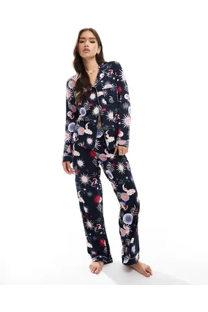 Chelsea Peers Poly long sleeve revere and trouser pyjama set in sun print