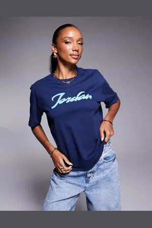 Jordan Flocked graphic holiday t-shirt in