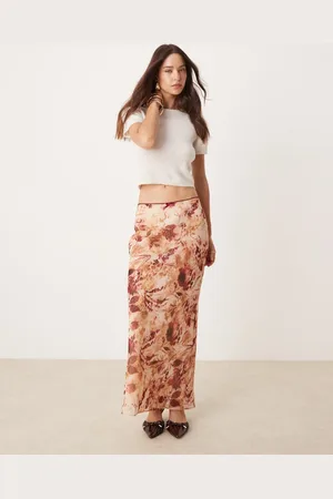 Miss Selfridge Chiffon double layer maxi skirt in animal print