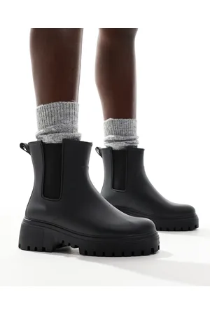 London Rebel Phoebe chunky chelsea boots in