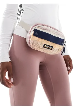 Columbia Helvetia II printed hip pack in multi