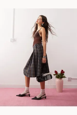 Motel Catelyn check pleated midi skirt in