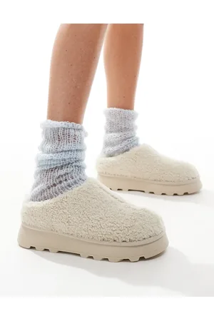 Loungeable Sheepskin borg slip on chunky mule slippers in cream