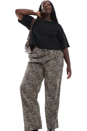 ONLY Pull on trousers in leopard print