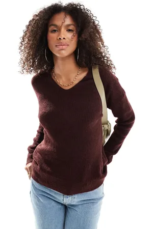 ONLY V neck slouchy jumper in burgundy