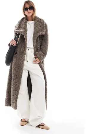 Pretty Lavish Shaggy textured teddy coat in taupe