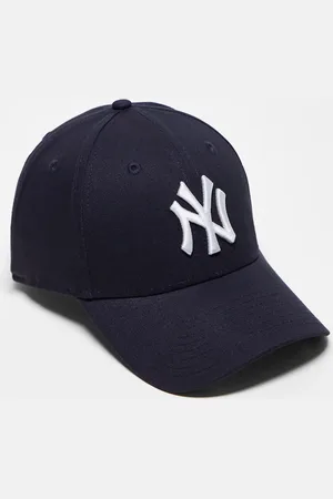 New Era NY Yankees 9forty cap in dark
