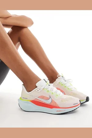 Nike Air Zoom Pegasus 41 trainers in and red