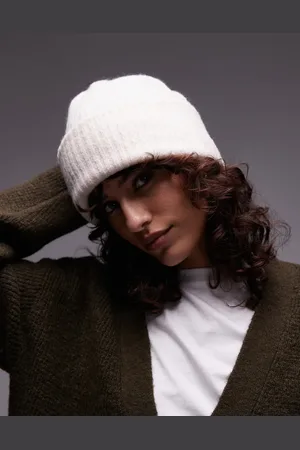 SELECTED Femme fluffy knitted beanie in cream
