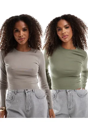 Pull&Bear 2 pack long sleeved t-shirt in brown & khaki