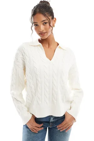 Bershka Oversized cable knit jumper in ecru