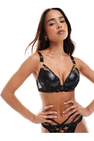 Ann Summers Eliminating padded plunge bra in