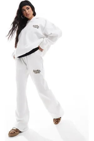 Kaiia Wide leg leopard logo joggers co-ord in cream