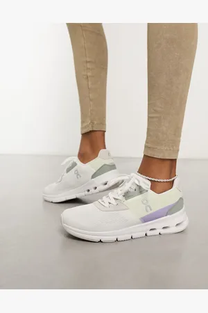 On Running ON Cloudrift trainers in cream