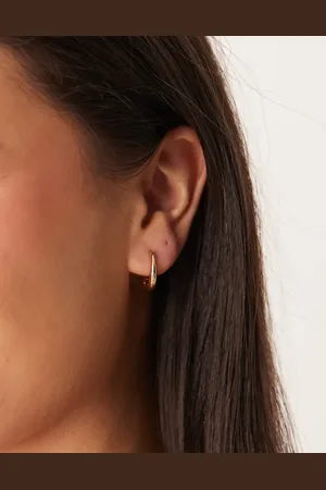 DesignB London Mini huggie hoop earrings in