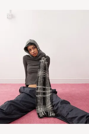 Reclaimed Hood blanket scarf in black and white check