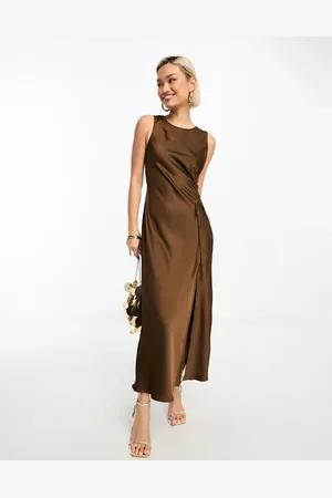 Moon River Sleeveless satin ruched side slit shirred midi dress in chocolate