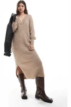 VERO MODA Oversized soft ribbed jumper dress in beige melange