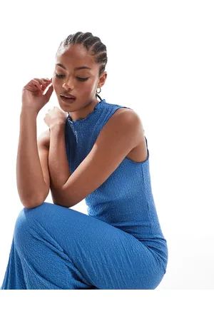 VERO MODA Sleeveless textured maxi dress in blue